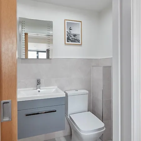 Holiday home Host & - Coastal Townhouse