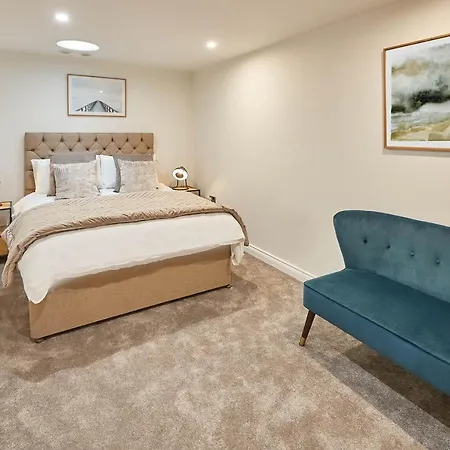 Host & - Coastal Townhouse Tatil Evi Whitby